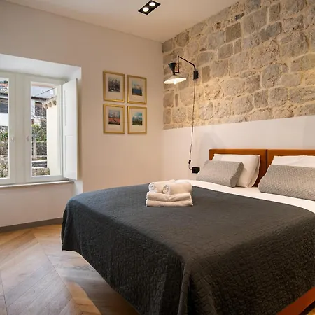 Santa Croce By Duhomes Apartament *